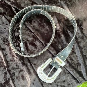 Beautiful rhinestone western leather belt. Worn once. Size M/L.